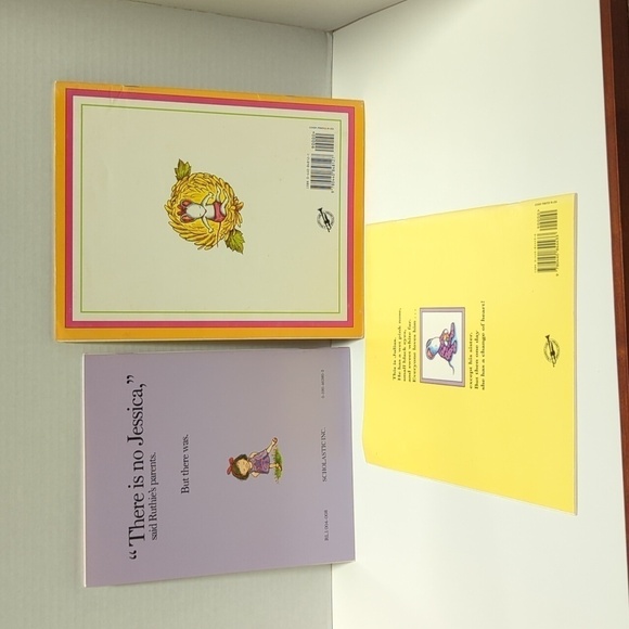 Kevin Henkes Paperback Set of 3 Used Books; Julius, Jessica, Chrysanthemum - Picture 2 of 4